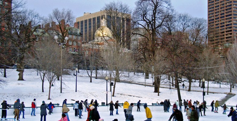 cool skating rinks: Boston Common Frog Pond