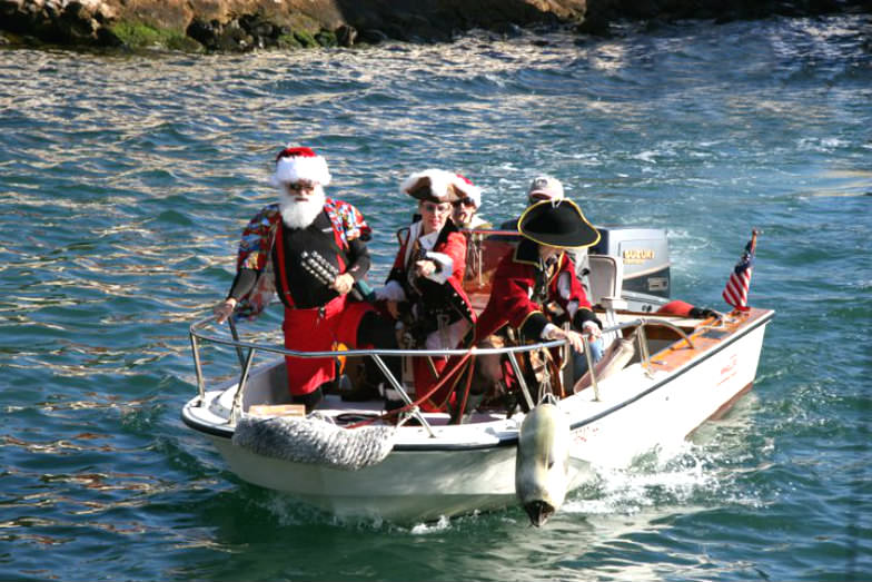 Surfin’ Santa in San Diego