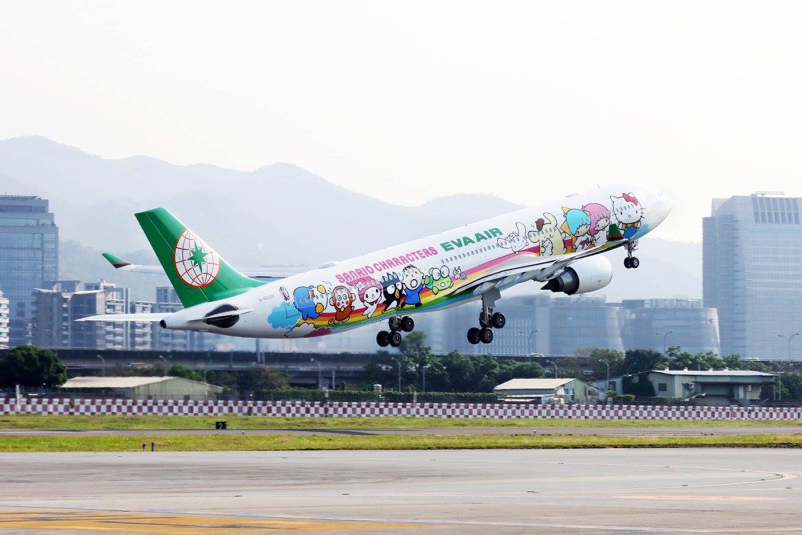 EVA Air's Hello Kitty plane 
