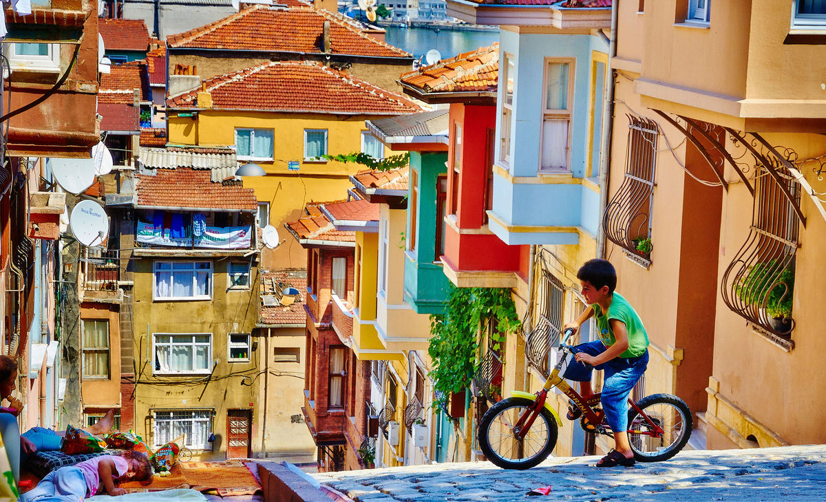 Istanbul, Turkey street view of the famous area of Fatih 