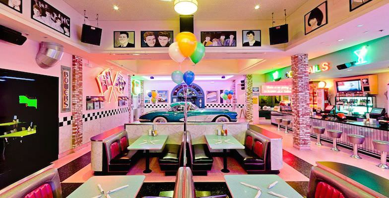 Places to eat near sales me with kids