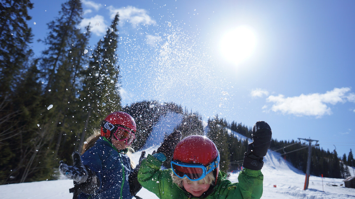 Plan an unforgettable first family ski vacation with these helpful tips.