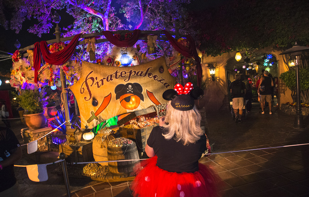 Mickey's Halloween Party at Disneyland Anaheim