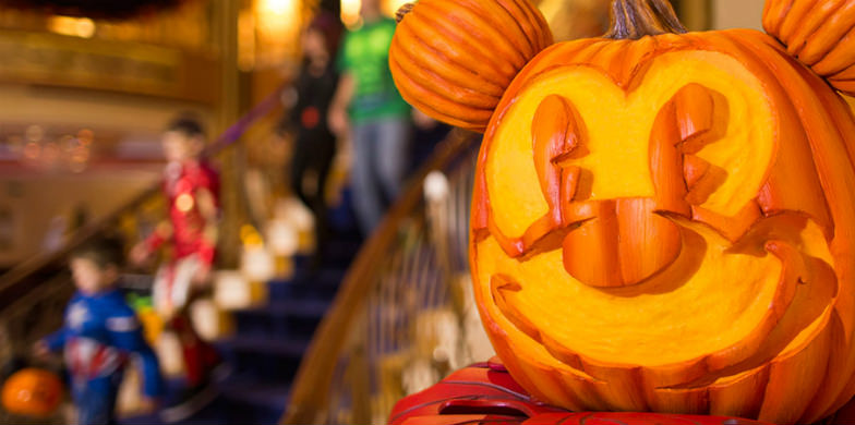 Jack-O-Lantern in the Disney ship's atrium