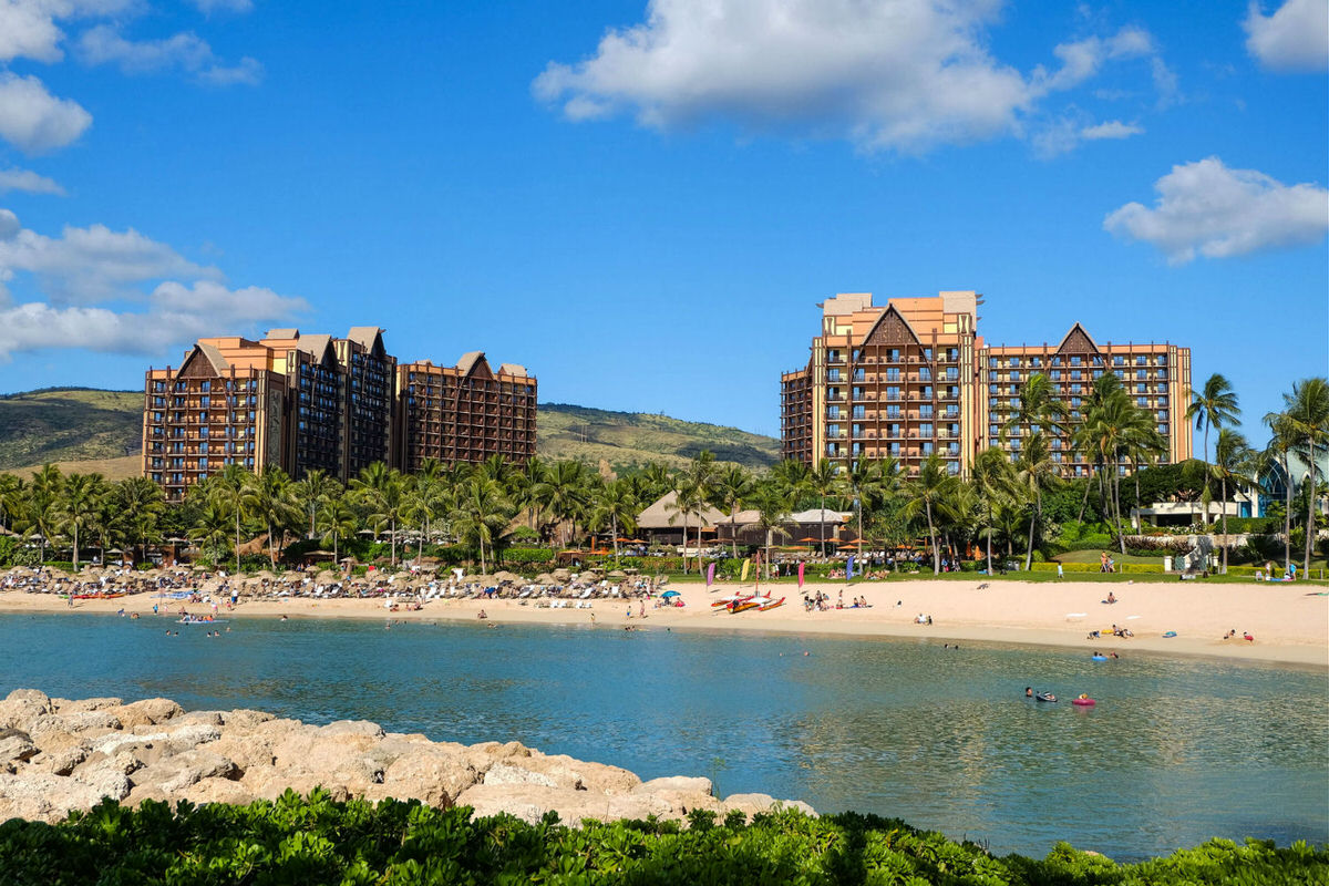 Aulani and the Ko'Olina Lagoon