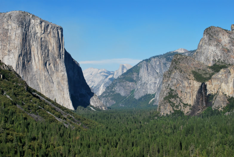 Yosemite National Park's famous Tunnel View