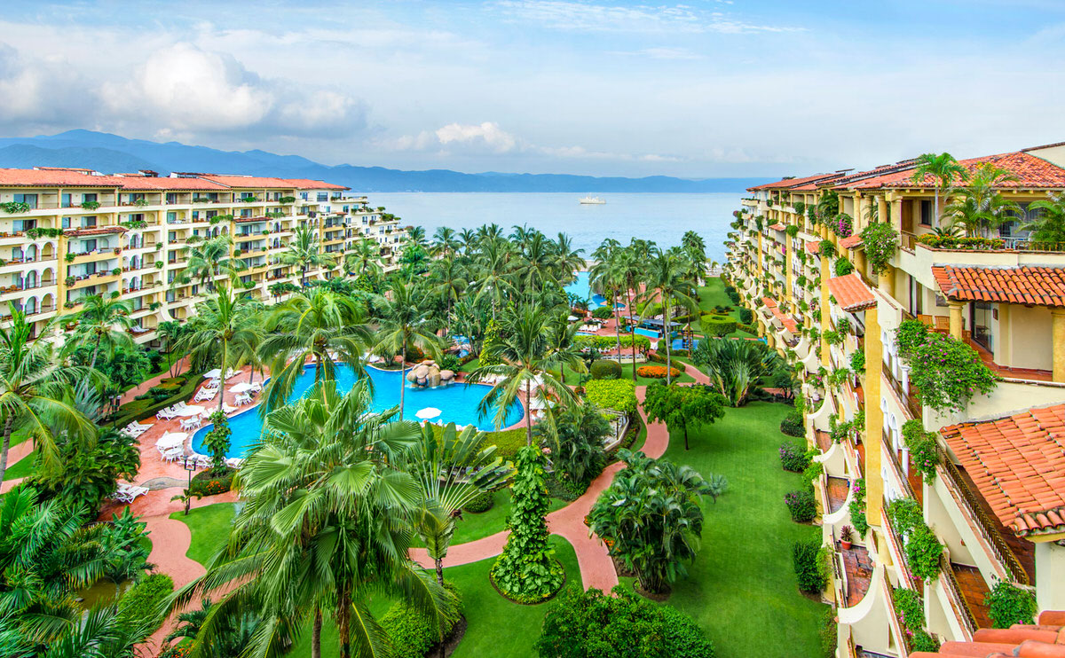 Velas Vallarta Suite Resort