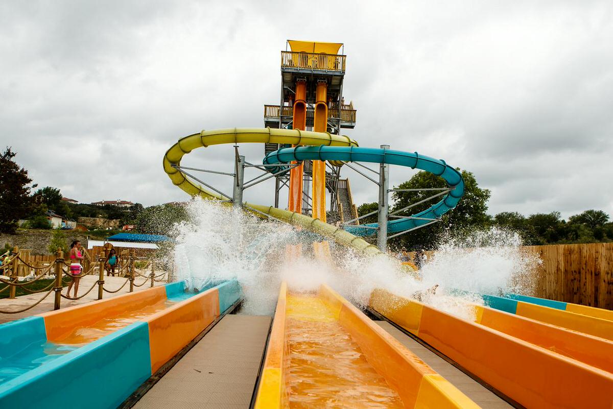 Water ride at Six Flags Fiesta Texas