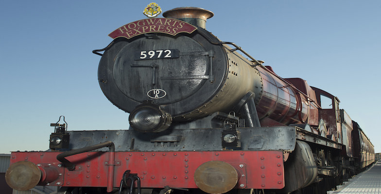 Theme Parks: Hogwarts Express