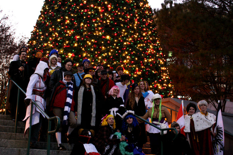 Christmas tree and carolers at Centennial Olympic Park