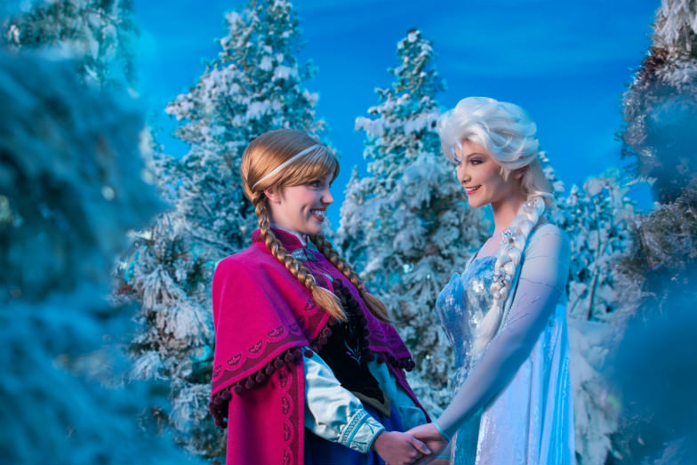 Elsa and Anna at Walt Disney World