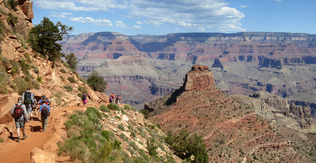 Hikers on the South Kaibab Trail