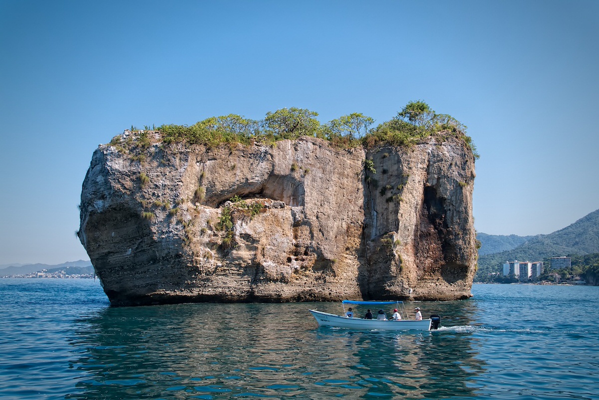 Los Arcos Marine Park